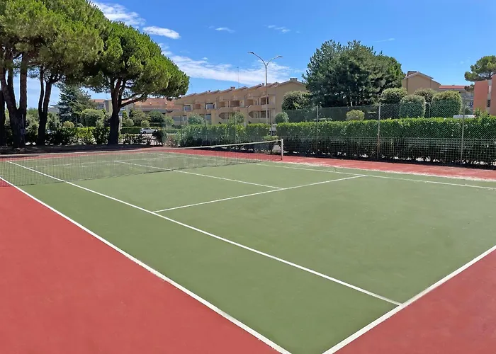 Practical In A Pool Paradise Appartement *